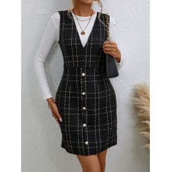 Rochie mini cu decolteu in V si aplicatii nasturi, negru