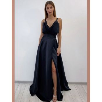 Rochie lunga din tafta neagra cu desig deosebit si slit pe picior