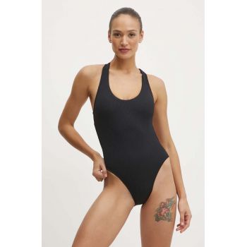 Nike costum de baie dintr-o bucată Elevated Essential culoarea negru, cupa usor rigidizata