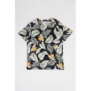 Tricou cu decolteu la baza gatului si model tropical