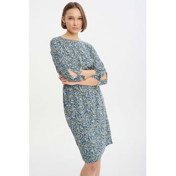 Rochie din viscoza cu talie elastica