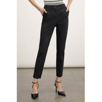 Pantaloni crop cu croiala conica