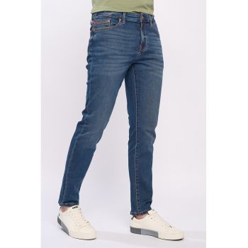 Blugi slim fit cu talie medie