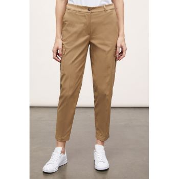 Pantaloni crop cargo