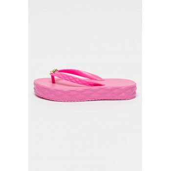 Papuci flip-flop cu talpa flatform