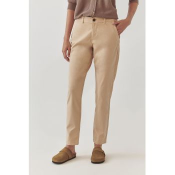 Pantaloni chino conici