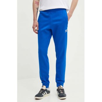 adidas Originals pantaloni de trening Essential Pant neted, IR7806