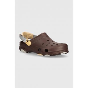 Crocs papuci All Terrain Clog barbati, culoarea maro, 206340