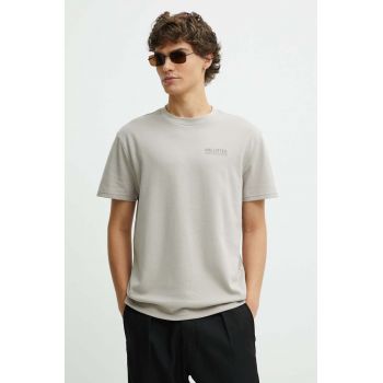 Hollister Co. tricou barbati, culoarea maro, cu imprimeu