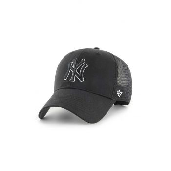 47 brand sapca MLB New York Yankees culoarea negru, cu imprimeu, B-BRANS17CTP-BKAQ de firma originala