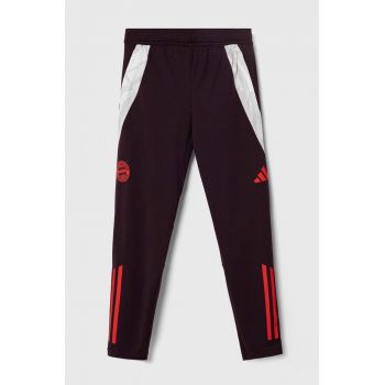 adidas Performance pantaloni de trening pentru copii FCB TR PNTY culoarea bordo, cu imprimeu, IS9943