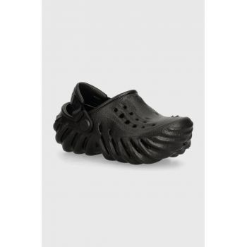 Crocs slapi copii Echo Clog culoarea negru