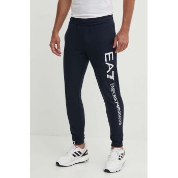 EA7 Emporio Armani pantaloni de trening din bumbac culoarea albastru marin, cu imprimeu, PJ05Z.8NPPC3