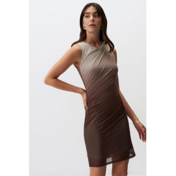 Rochie bodycon fara maneci