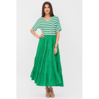 Rochie lunga din doua materiale ,cu dungi albe si volane, verde