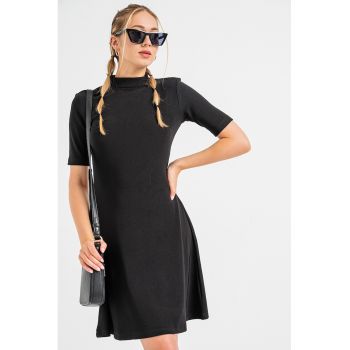 Rochie evazata Nedesi