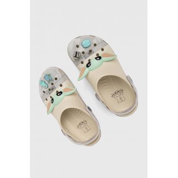 Crocs papuci Grogu Classic Clog culoarea bej, 209482