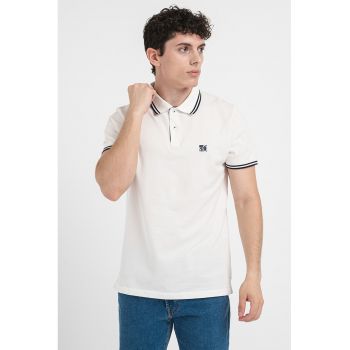 Tricou polo de bumbac cu fenta cu nasturi