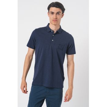 Tricou polo de bumbac cu buzunar aplicat