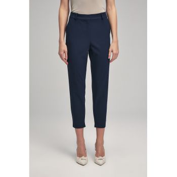 Pantaloni crop conici