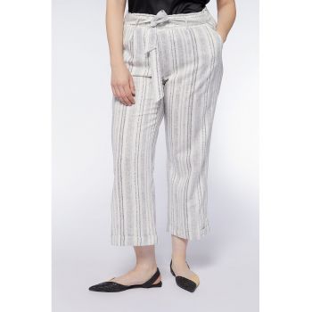 Pantaloni crop din amestec de in cu model in dungi