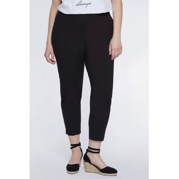 Pantaloni crop din amestec de lyocell cu buzunare cu fermoar