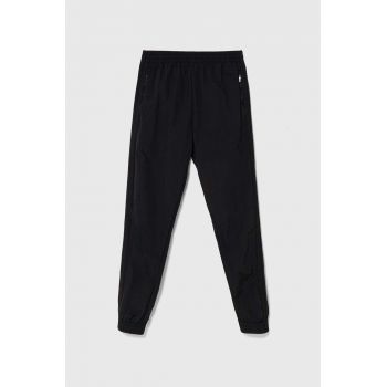 adidas Originals pantaloni de trening culoarea negru, neted, IZ2108