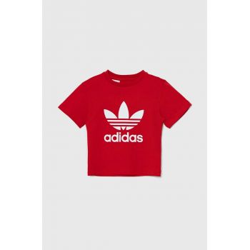 adidas Originals tricou de bumbac pentru copii TREFOIL TEE culoarea rosu, cu imprimeu, IY2387