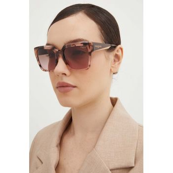 VOGUE ochelari de soare femei, culoarea maro, 0VO5553S