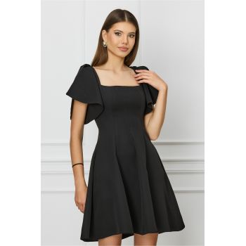 Rochie neagra scurta cu volane la maneci