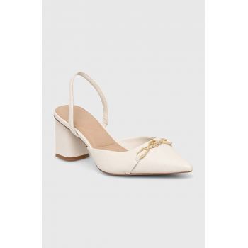 Aldo pumps Carnforth culoarea bej, cu toc drept, cu toc deschis, 13740467.Carnforth