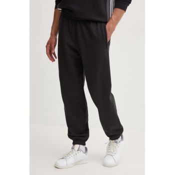 adidas Originals pantaloni de trening din bumbac culoarea negru, neted, IY2245