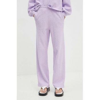 American Vintage pantaloni de trening din bumbac culoarea violet, neted, BOBY05BH24