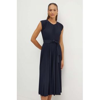 Max Mara Leisure rochie culoarea albastru marin, midi, evazati, 2426626077600