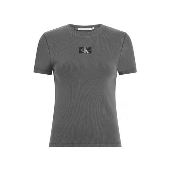 Tricou slim fit cu striatii