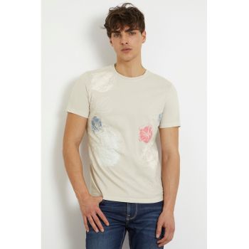 Tricou cu decolteu la baza gatului si model floral