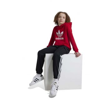 adidas Originals bluza copii TREFOIL HOODIE culoarea rosu, cu glugă, cu imprimeu, IY7443