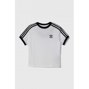 adidas Originals tricou de bumbac pentru copii 3STRIPES TEE culoarea alb, cu imprimeu, JE0515