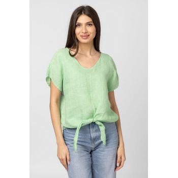 Bluza din in cu nod, decolteu in V si detaliu auriu pe spate, verde deschis