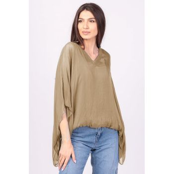 Bluza din matase naturala camel, cu decolteu in V in fata si pe spate