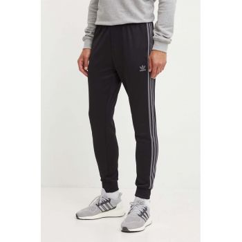 adidas Originals pantaloni de trening culoarea negru, cu imprimeu, IY9869