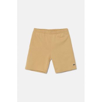 Lacoste pantaloni scurti barbati, culoarea bej