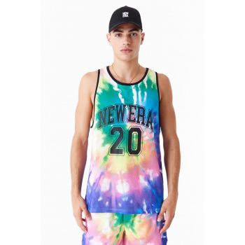 Top cu model tie-dye