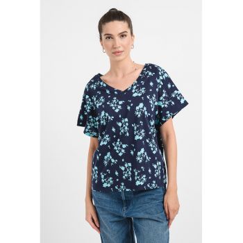 Tricou lejer cu imprimeu floral la reducere