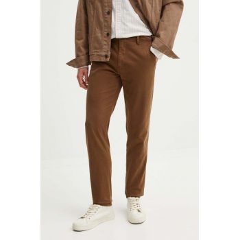 Levi's pantaloni barbati, culoarea maro, cu fason chinos, 17196