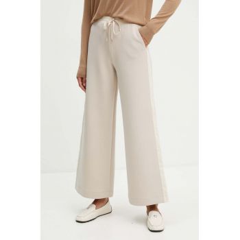 MAX&Co. pantaloni de trening culoarea bej, neted, 2426786012200