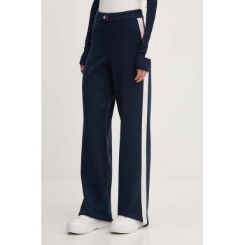 Tommy Jeans pantaloni de trening culoarea albastru marin, neted, DW0DW18532