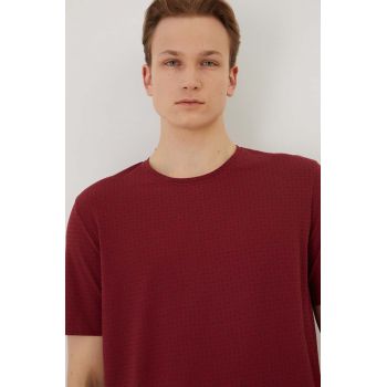 Medicine tricou barbati, culoarea bordo