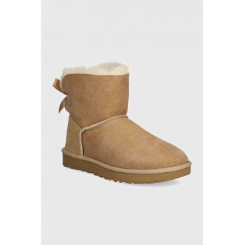 UGG cizme de zapada din piele intoarsa Mini Bailey BoII culoarea bej, 1016501-SAN