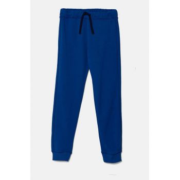 United Colors of Benetton pantaloni de trening din bumbac pentru copii neted, 3J68CF058